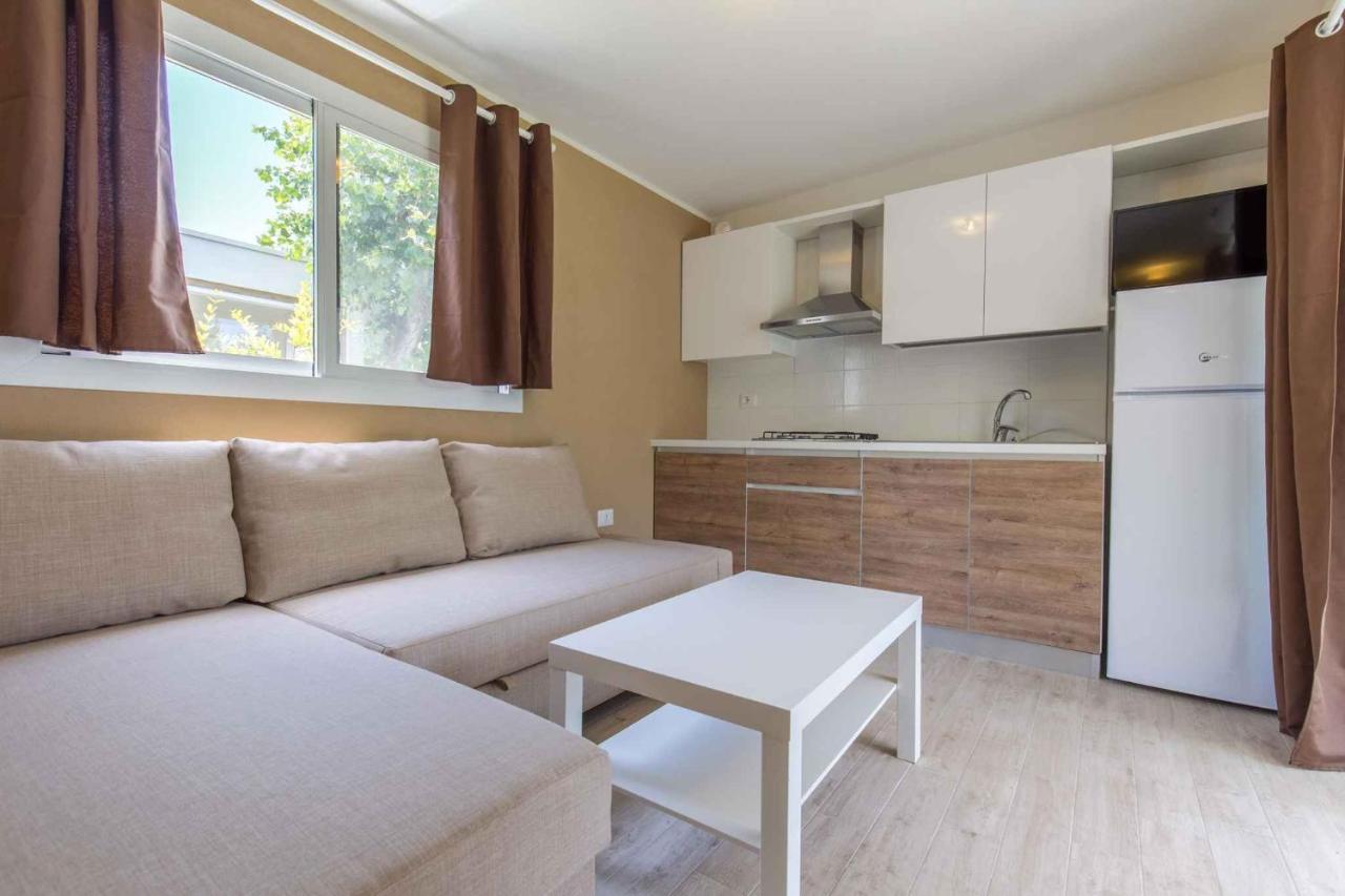 Apartment In Manerba Del Garda 22048 Exterior foto