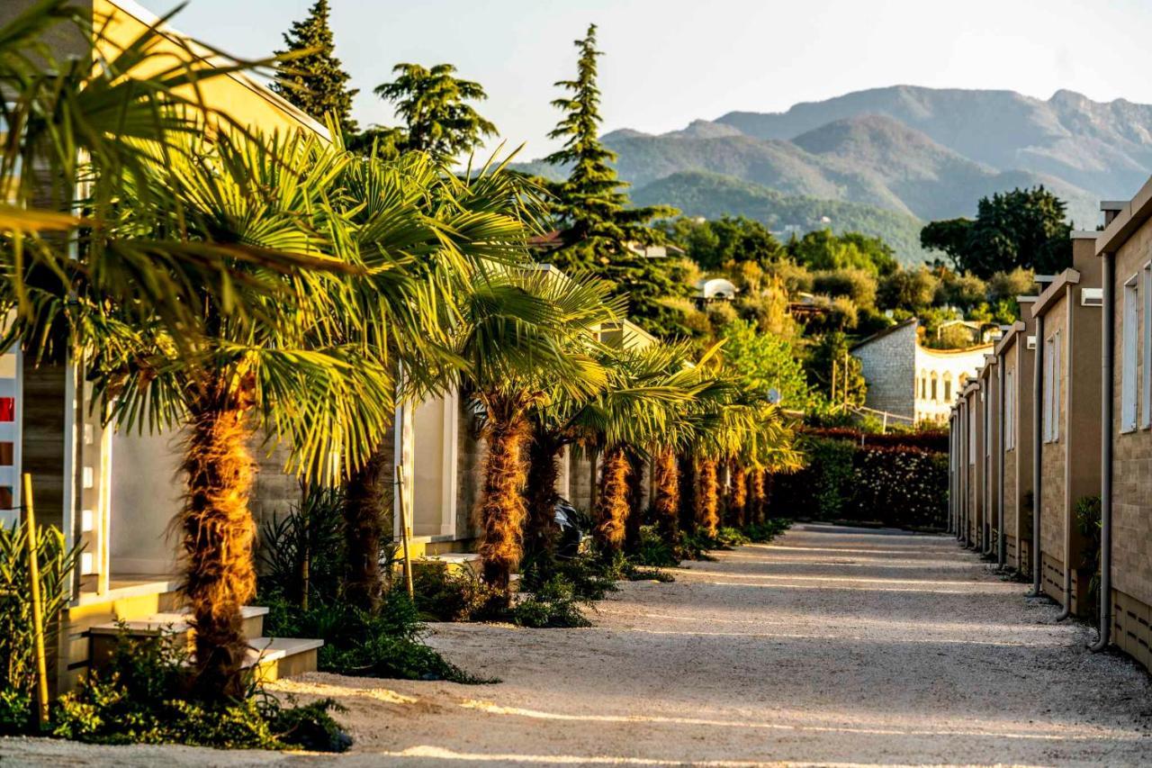 Apartment In Manerba Del Garda 22048 Exterior foto